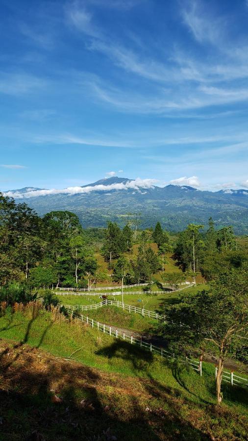 Finca Tres Equis - Farm And Forest ภายนอก รูปภาพ